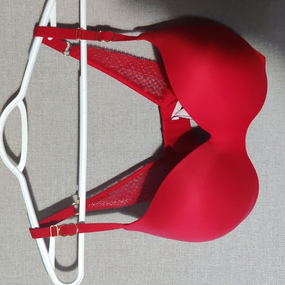 Victoria's Secret Incredible bra 34DDD RED NWOT - Picture 2 of 4